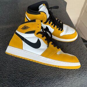 Air Jordan 1 High OG "Yellow Ochre"